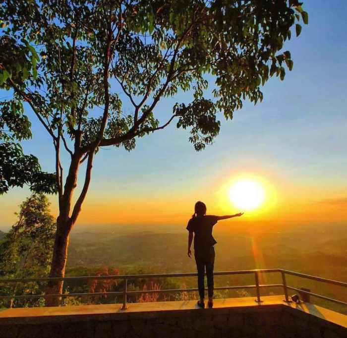 Becici puncak