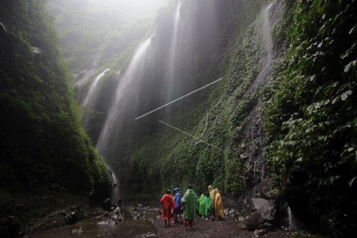 Madakaripura waterfall indonesia terjun air kuta beauty beach